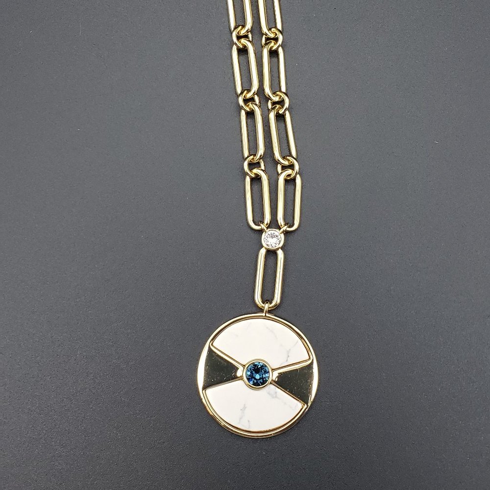 Vince Camuto Circle Pendant Necklace